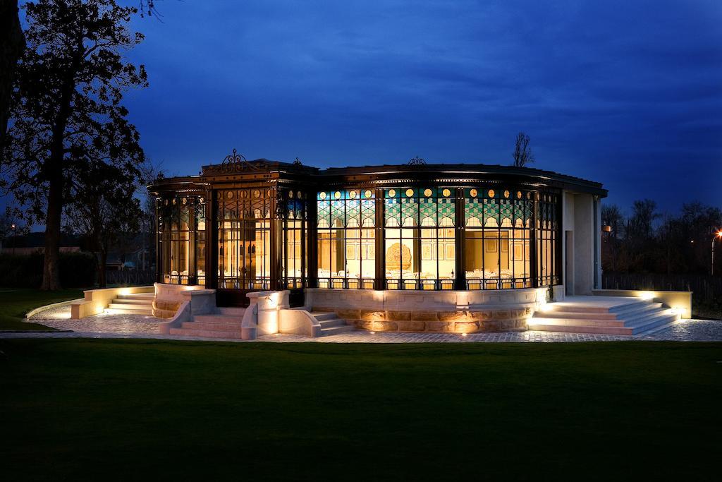 Chateau Pape Clement Pessac Bilik gambar